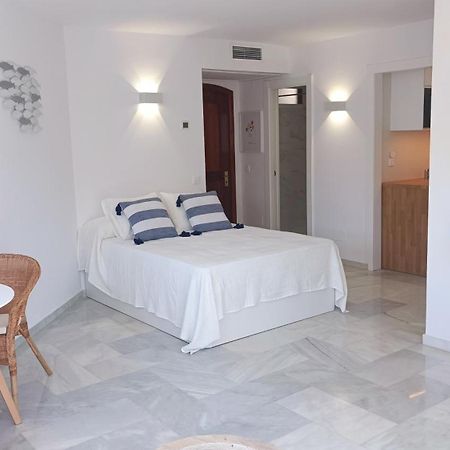 Beach Studio Puerto Marina Playa 贝纳尔马德纳 外观 照片