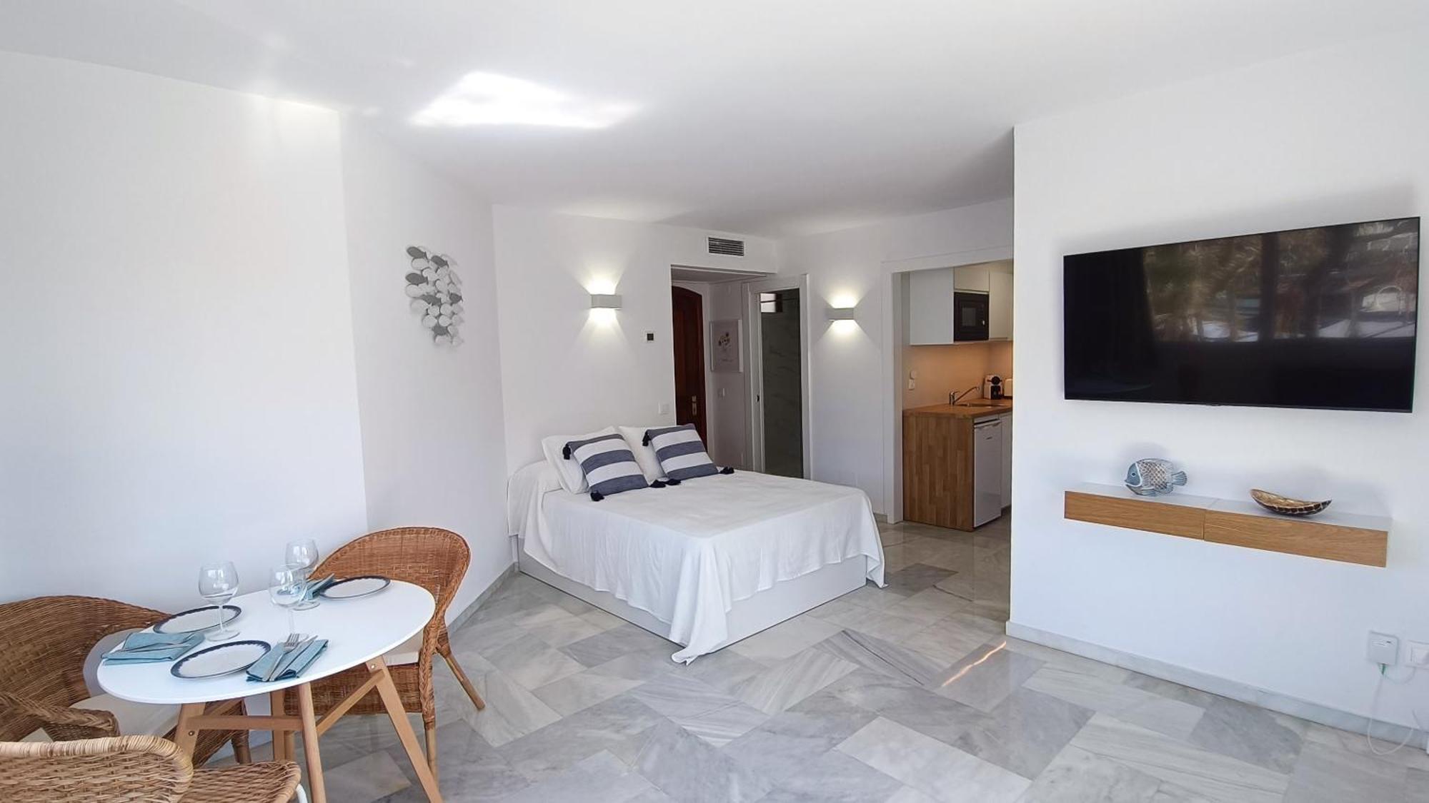 Beach Studio Puerto Marina Playa 贝纳尔马德纳 外观 照片